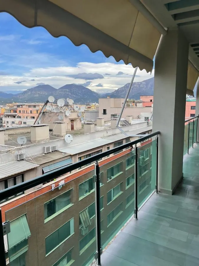 Middle Center Gallery 2 Skanderbeg Square Tirana Apartment